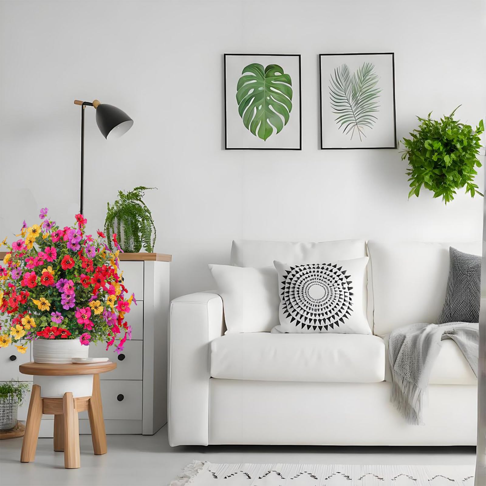 Artificial Flowers for Outdoor Indoor Garden Home Decoration, Plastic Faux Flowers, Faux Flower Daisy with Eucalyptus Leaves Fake Plants Greenery Boxwood Porch Patio