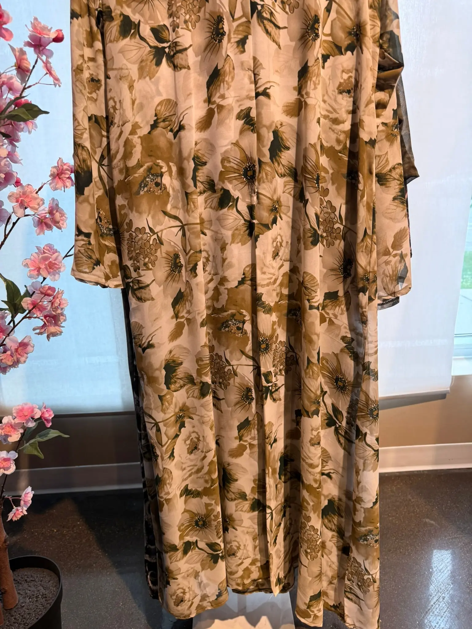 Floral Button Abaya