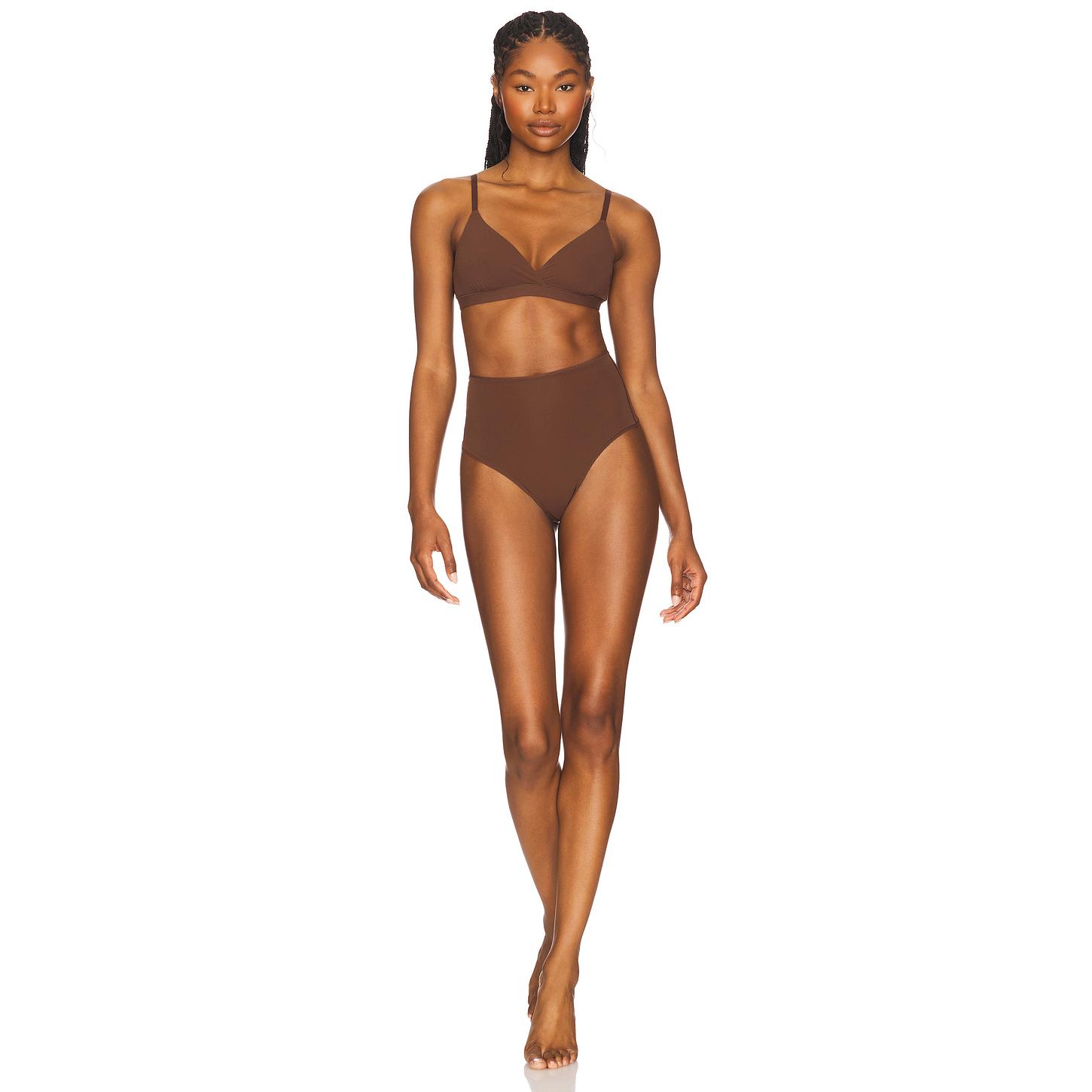 SKIMS Fits Everybody Crossover Bralette in Sand