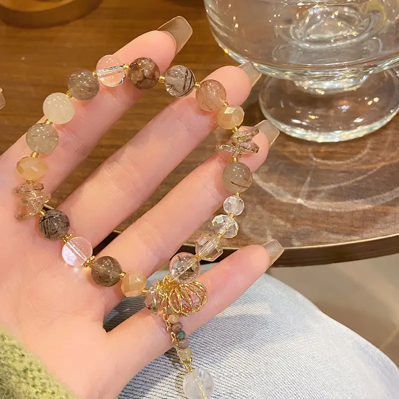 11 Shell colored Hair Crystals