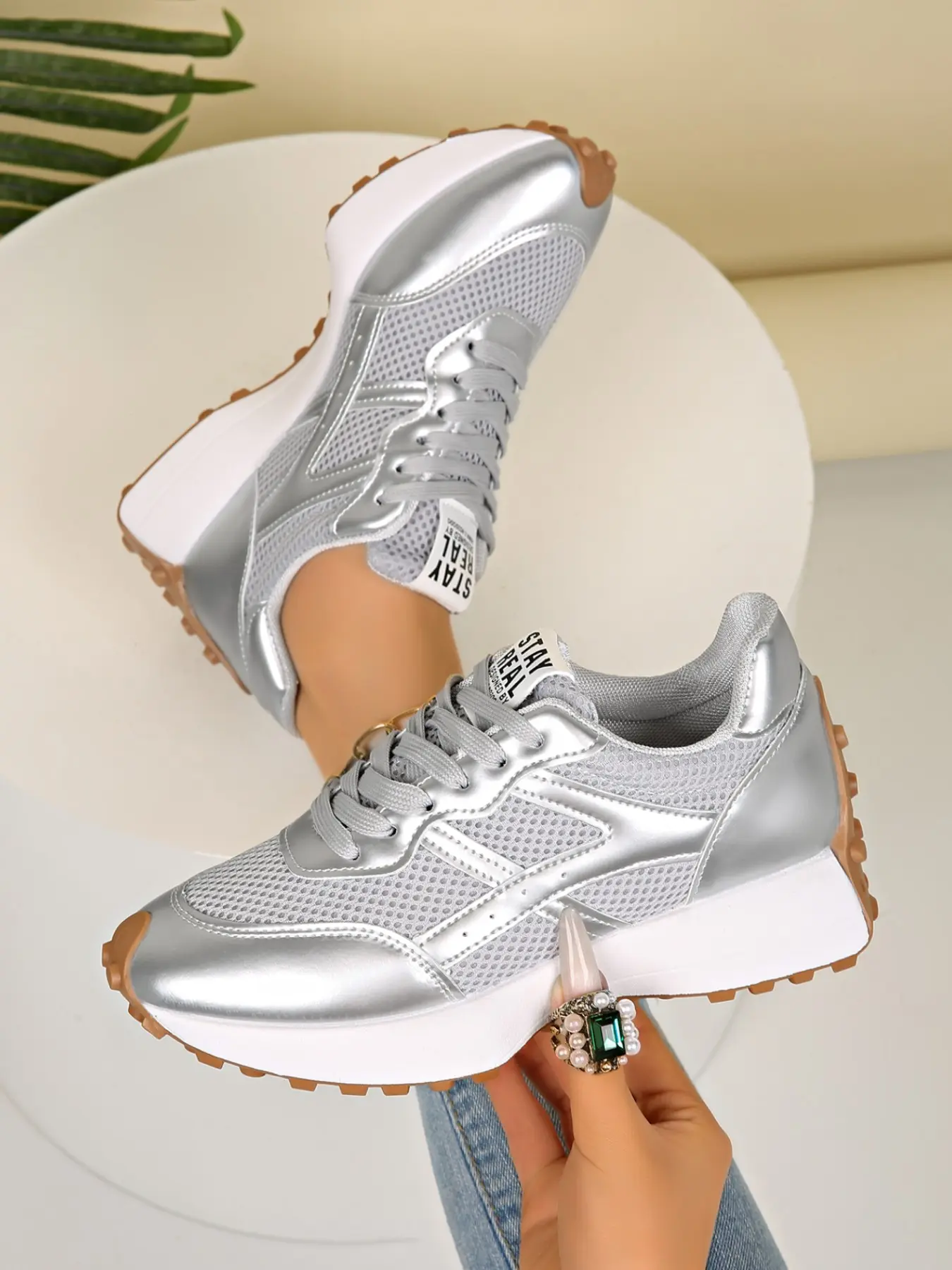 New Women's Casual Sports Shoes, Comfortable Walking Footwear, Breathable Design, 8 Color Options, All Season Use, Daily Wear, Lightweight Walking Shoes, Athletic Leisure Shoes