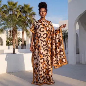 Women’s elegant printed scarf set—loose, soft, perfect for beach outings and ideal for both vacation and everyday wear; a trendy, all-season shawl/poncho that can be worn year-round. print floral fit relaxed