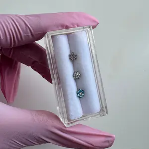 Titanium Cute Flower Nose Ring/ Labret