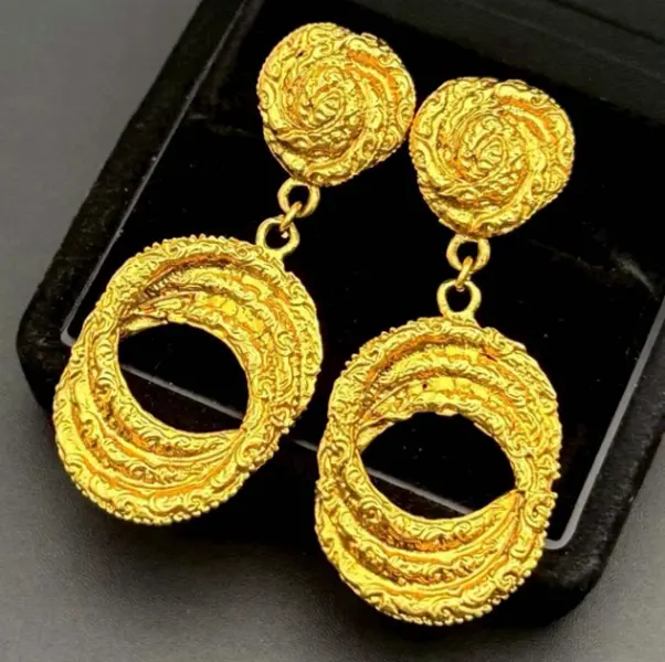 Pre-owned YSL Vintage Polished Gold Embossed Swirl Double Layer Hollow Oval Drop Earrings J8070246