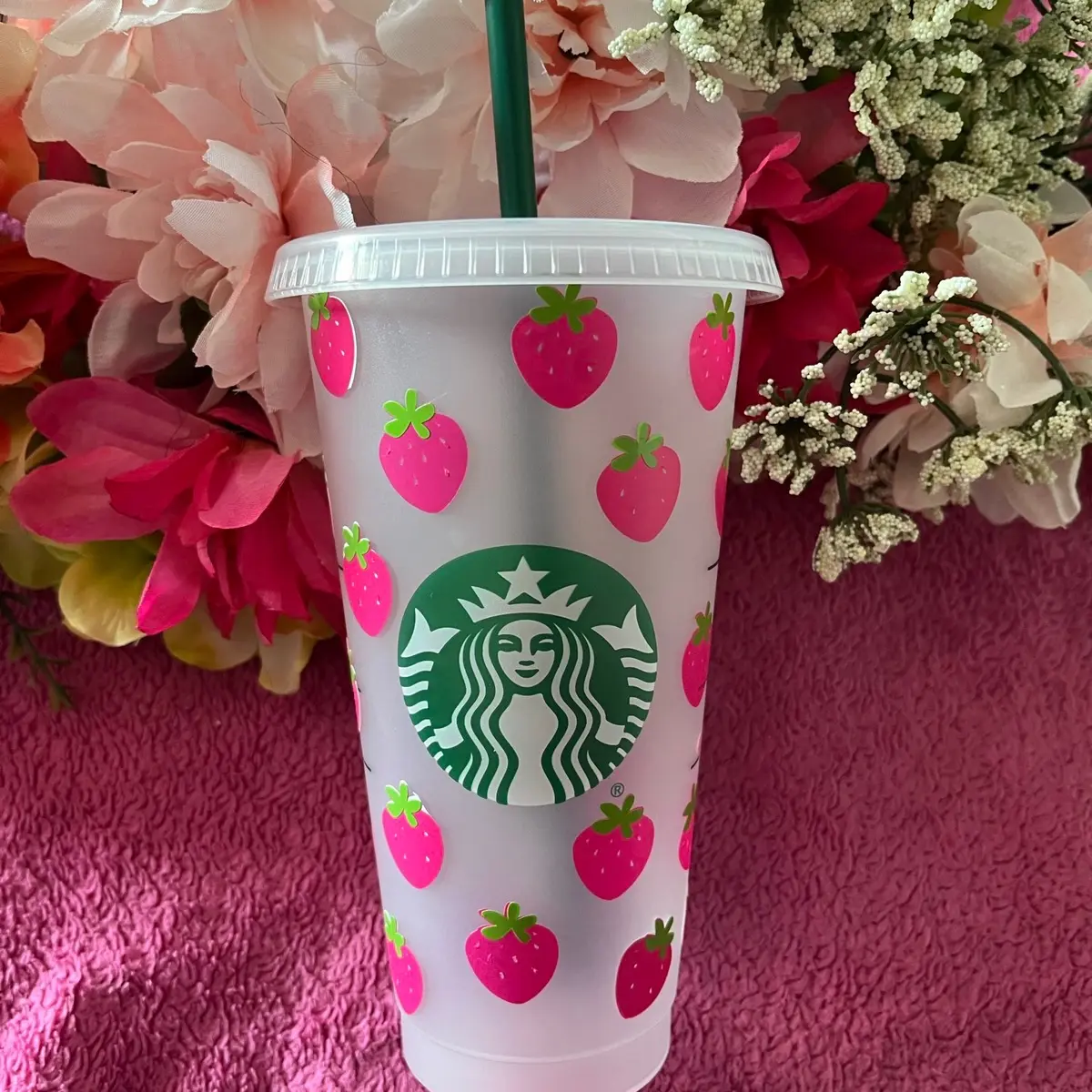 Strawberry cup Strawberry cup