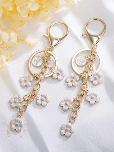 New Fashion Cute Fashionable Alloy Keychain Jewelry, Flower Initial Letter Key Pendant Women Gift with Key Ring Wallet Charm Handbag Accessory