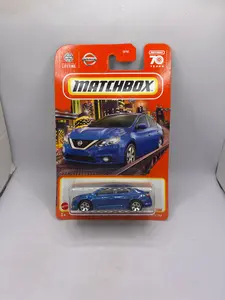 Matchbox 2016 Nissan Sentra Diecast