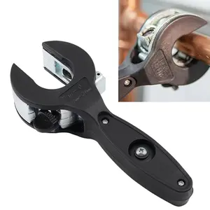 Ratchet pipe cutter 5/16"-1-1/8"| Compact 2-in-1 pipe cutter for narrow Spaces |PVC/Cu/plastic pipe cutter, equipped with ComfortGrip gloves + Pro deburring blade Ratchet-type Pipe Cutter