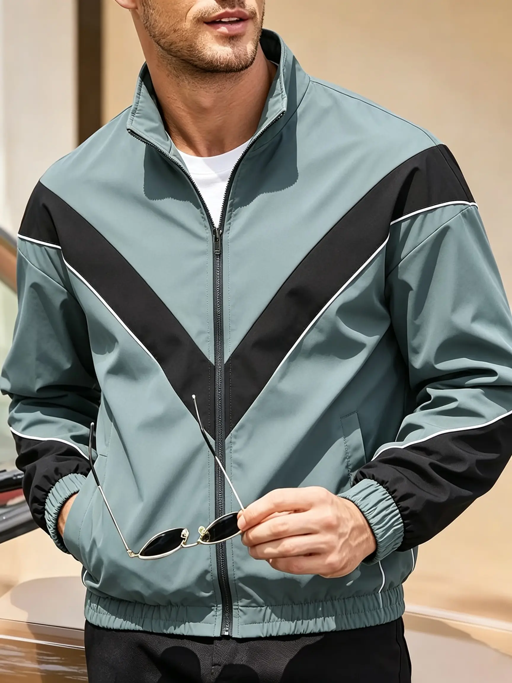 Men's Windproof Waterproof Outdoor Sports Jacket