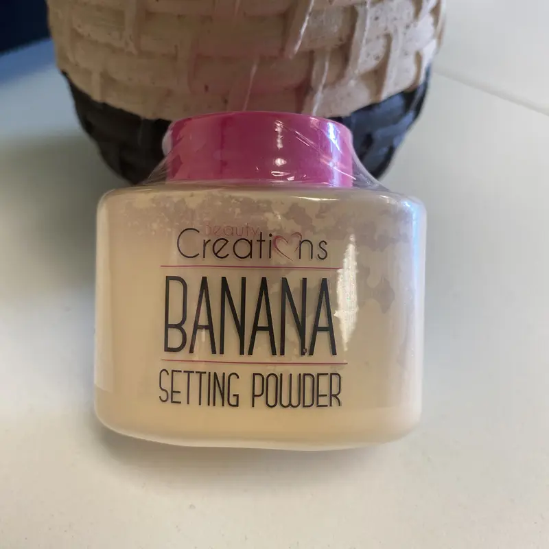 Beauty creations Banana setting powder Oil Control