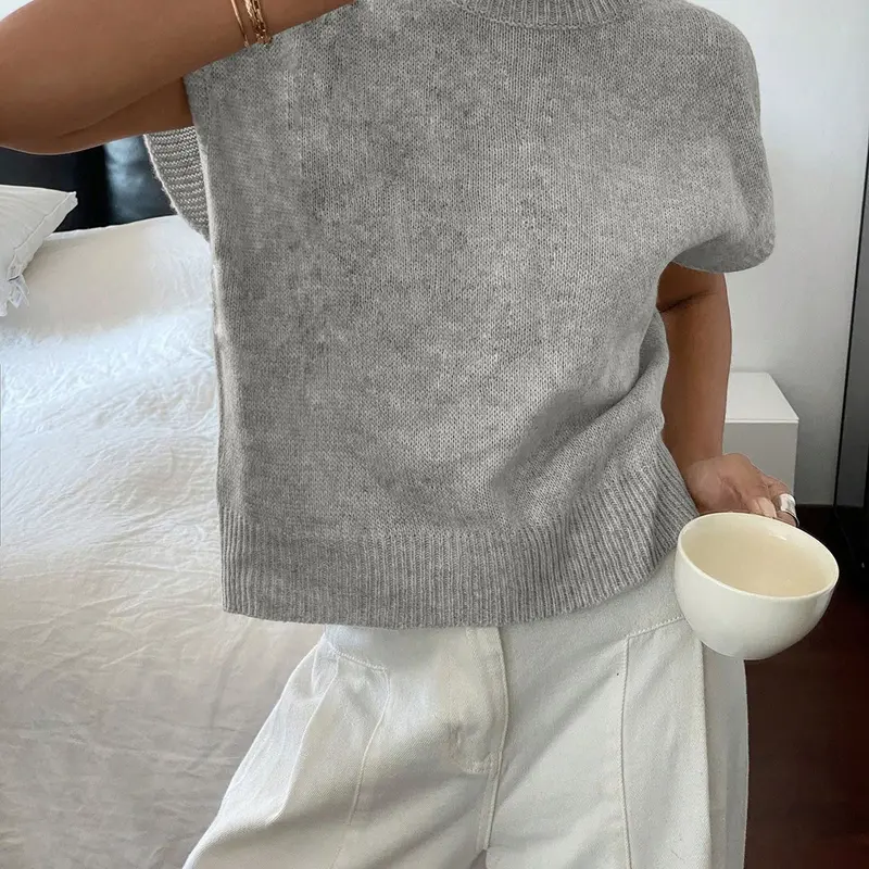 Women's Round Neck Solid Color Loose-Fit Basic Casual Fashion Soft Breathable Plain Knitwear Vest for Spring, Versatile and Comfortable