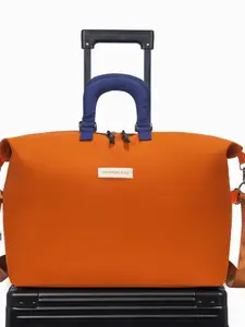 Large Capacity Travel Bag, Fits Suitcase, Dry Wet Separation, Lightweight Crossbody Tote, Unisex, Ideal for Short Trips, Gym, Business
