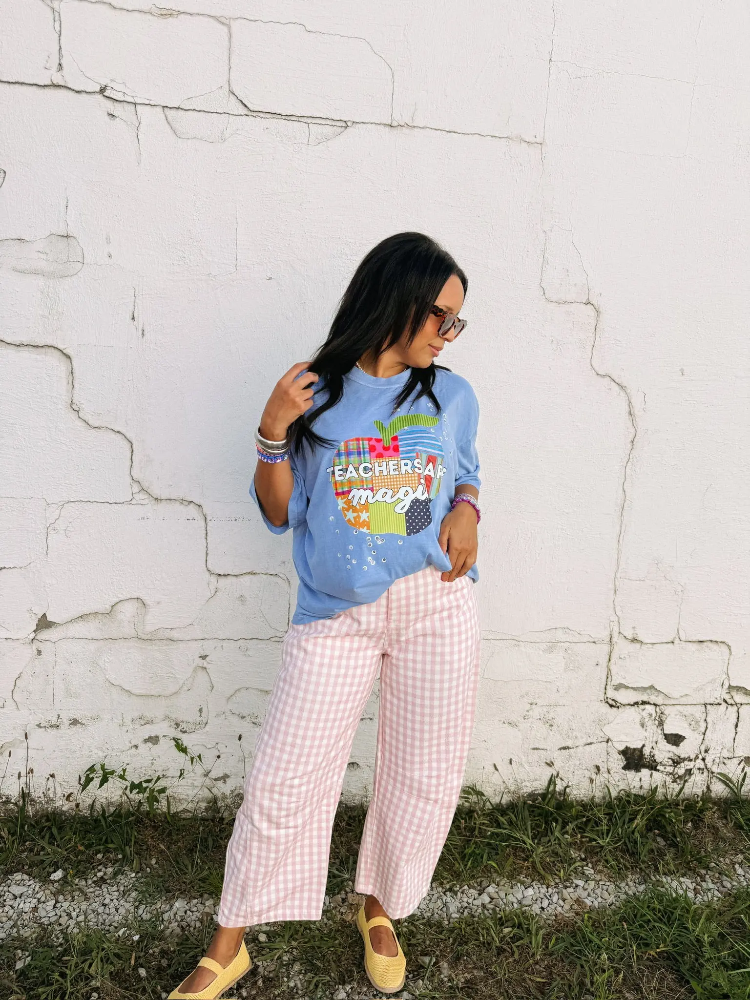 Comfort Color - ETTA OG Teachers Are Magic Graphic Tee - Denim