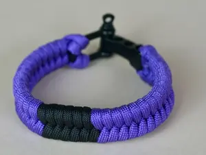 Jiu-Jitsu Gear - Jiu-Jitsu Bracelet by Belt Color - BJJ Accessories in White Blue Purple Brown Black - Practical Keychain with Hook for Daily Use