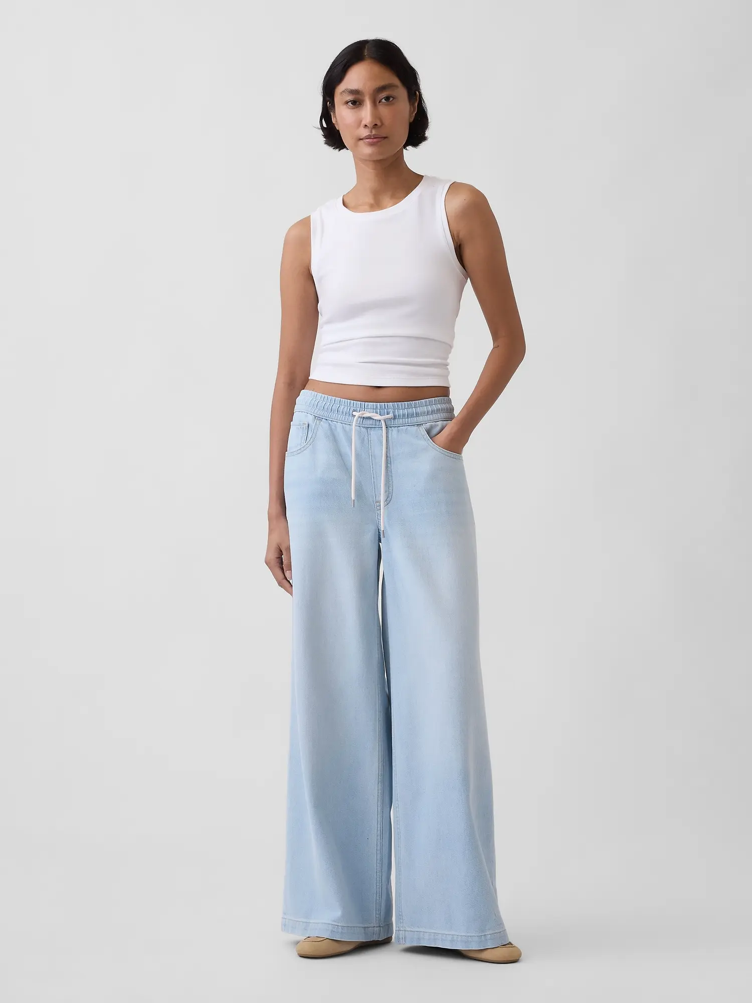 Gap Women's Mid Rise UltraSoft Easy Baggy Jeans