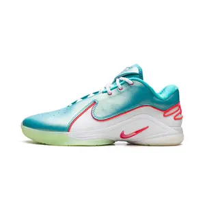 LeBron 22 "Christmas" HV5148 600
