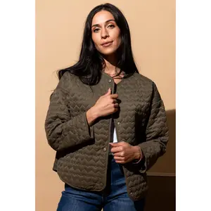 Heartfelt Quilted Jacket - Lightweight & Stylish