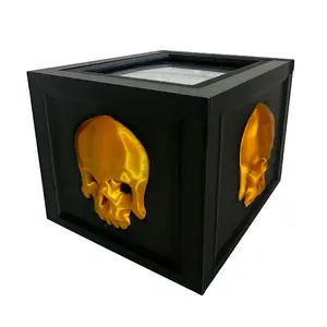 EDH VAULT - SKULL:  Commander Deck Box w/ Toploader Display