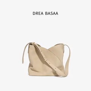 Lychee Pattern Petal Hobo Bag Medium