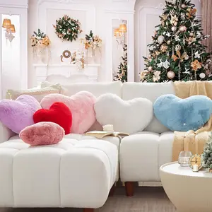 The Gift She’ll Love All Year! 💝 | Plush Faux Fur Heart Pillow Sofa Cushion. Perfect for Valentine‘s, Christmas & More. Cozy, Cute & Always On Trend.