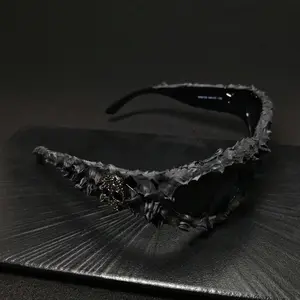 Skull Poison Drip Glue Accessory Decoration, Asymmetrical Effect, Retro Boho Elegant Party Frame Glasses Unisex,t Black Gradient Flash Sunglasses men's  sunglasses