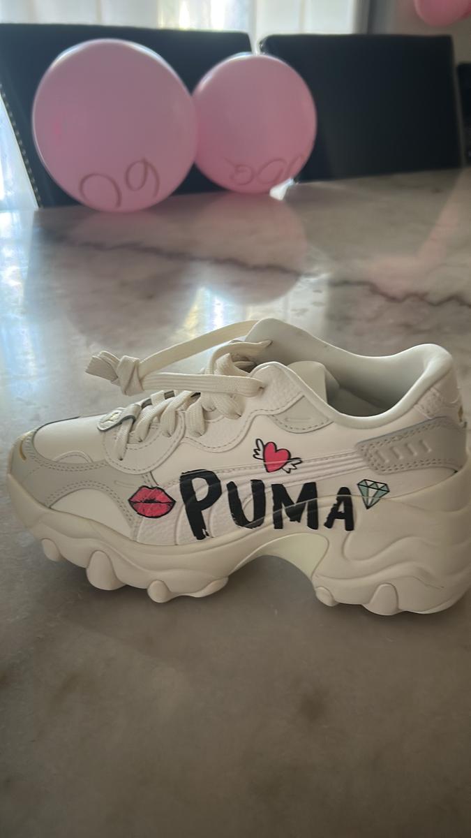 Item: 6, M, Off White, Pink