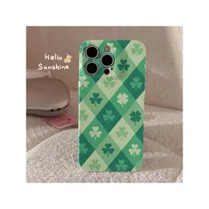 Joyful St. Patrick'S Day Irish Clover Festive Phone Cover, Shock-Resistant Hard Case, Compatible With Iphone 16 15 14 13 12 11 Pro Max Pro Plus, Protective Shell Christmas Present For Both Men And WomenSuitable For IPhone 17 Air
