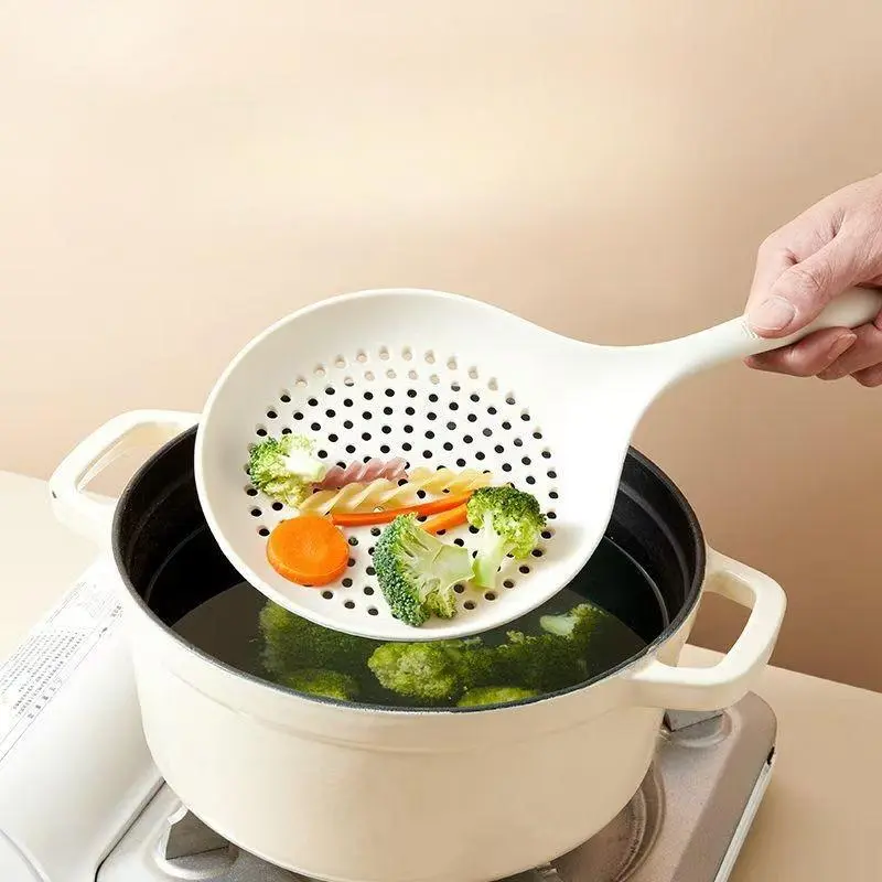 Silicone Slotted Spoon, Long Handle Colander Spoon, Kitchen Utensils for Cooking Pasta, Noodles and Vegetables, Durable Kitchen Tool for Easy Draining