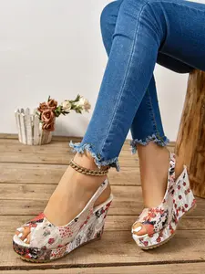 Women's Fashionable Floral Pattern Lace Slip on Wedge Sandals, Casual Comfortable Breathable Sandals for Summer, Female All-match Shoes for Daily Wear, Girl