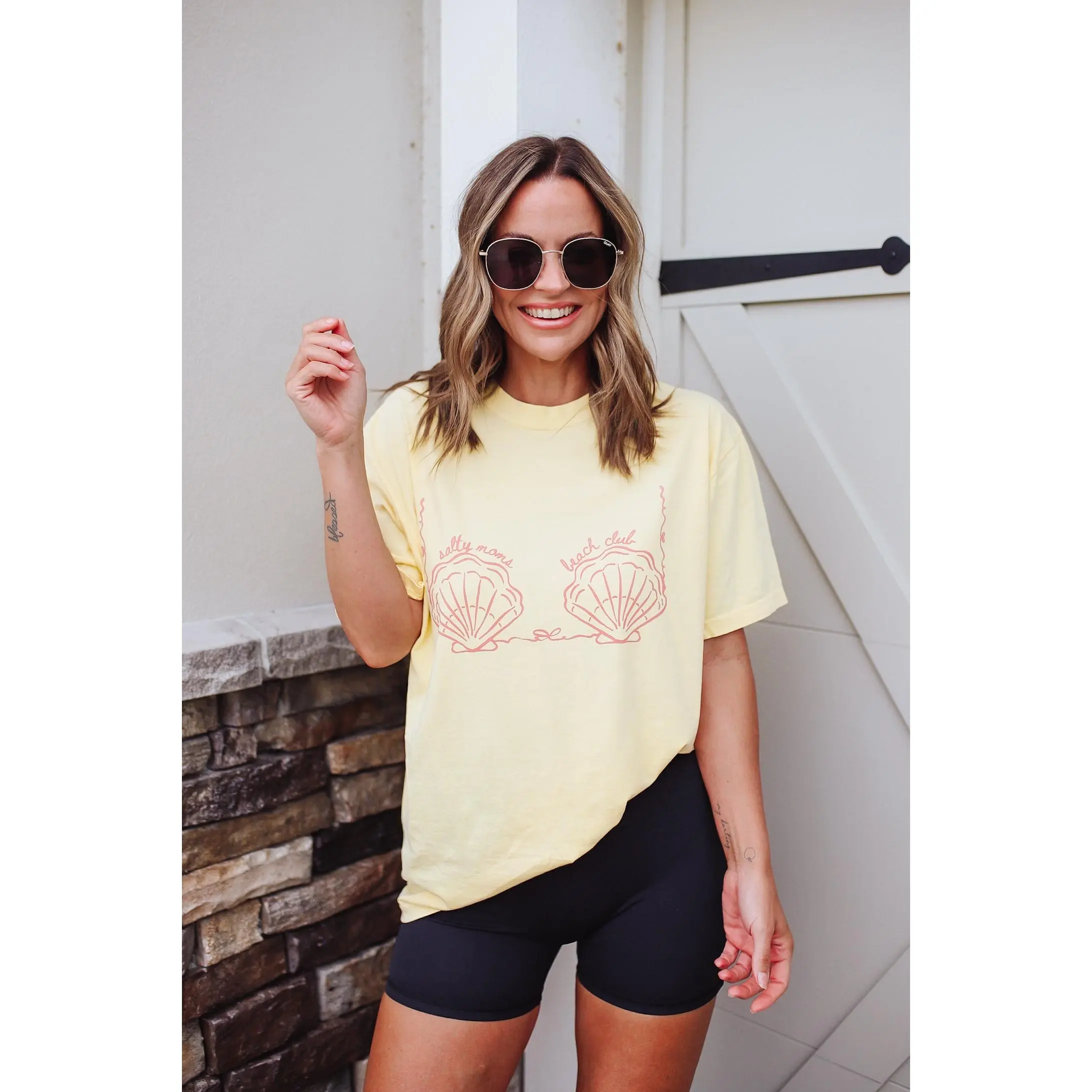 Shell Bikini Short Sleeve Tee