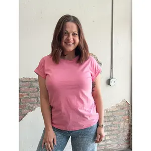 Keep It Classic Everyday Tee in Fuchsia