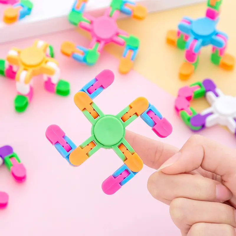 EFFUN Plastic Sensory Fidget Spinner - 1PC Compact Education Device Accessory, Stress Relief Fidgeting Gadget (Free Gift, Not for Purchase; Listed Value $0.1), 0.04Lb