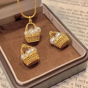 Vintage Gold Pearl Basket Necklace, Aesthetic Dainty Jewelry for Women, Sparkly Zirconia Flower Pendant, Trendy Cottagecore Style Accessory, Meaningful Anniversary Gift, Waterproof Non-Tarnish Jewelry dad to daughter Necklace Chain october birthstone