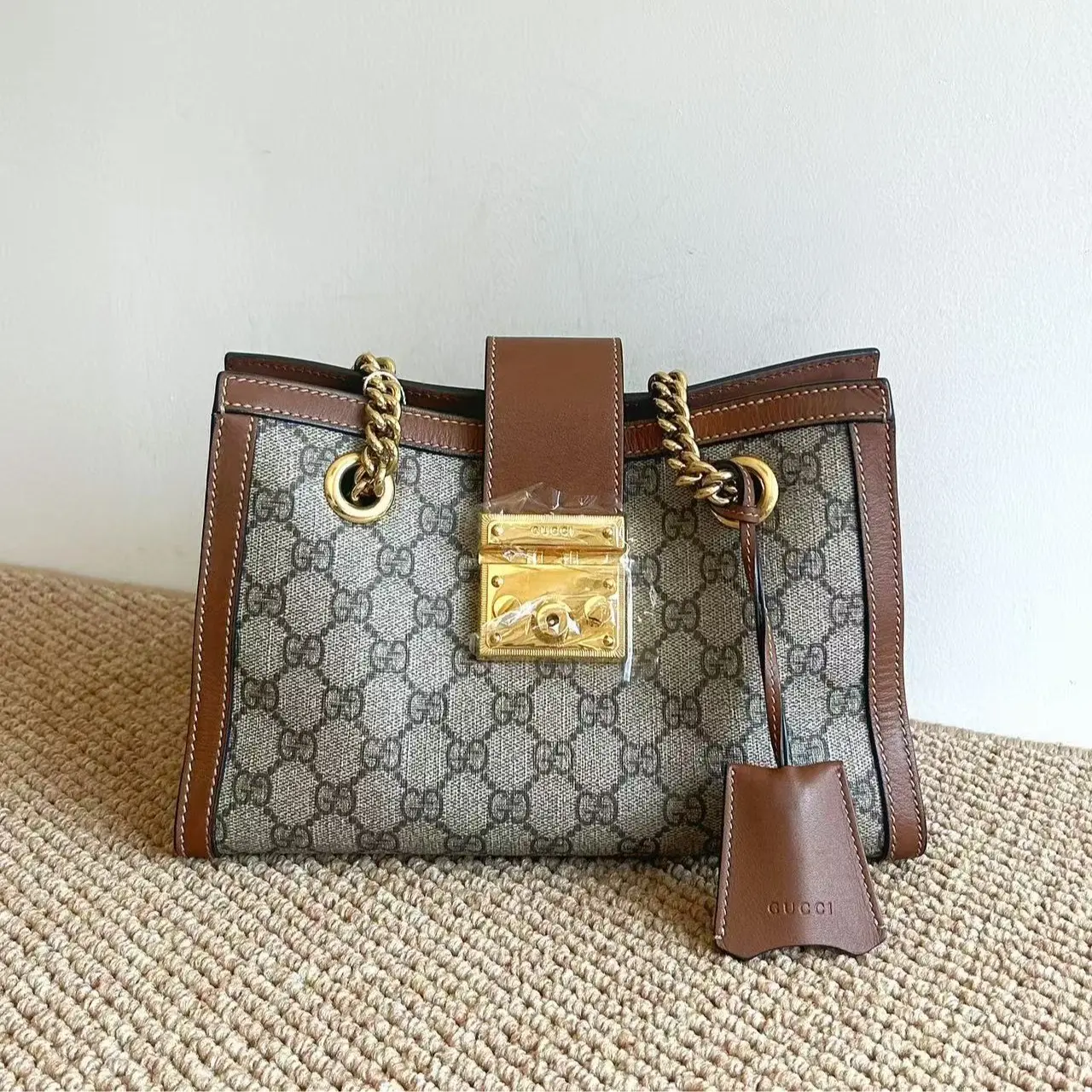Pre-owned GUCCI Authentic GG Supreme Padlock Charm Small Tote Bag Hand Shoulder Shopper Bag