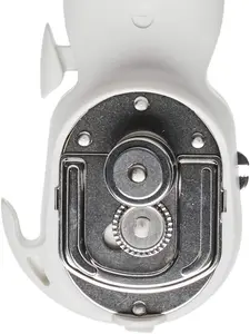 Pampered Chef Smooth-Edge Can Opener - Effortlessly Open Cans with No Sharp Edges - Kitchen, Handy