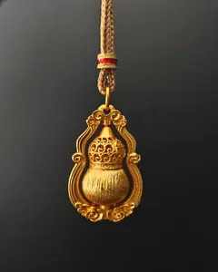 Spinning Gourd Pendant Sand Gold Material Shines Life Gathers Fortune Protects Peace Daoist Master Tong Youzi Consecrated Lucky Charm for Luck & Protection