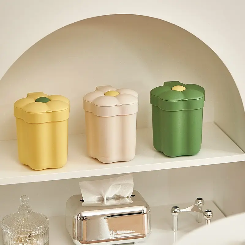 1 Pc Tabletop Storage Trash Cans, Garbage Basket with Lid, Household Cute Mini Bins, Plastic Bin, Bedroom Bathroom Trash Can, Mini Trash Storage Bucket for Daily Use, Home Trash Can, Household Waste Bin, Home Supplies