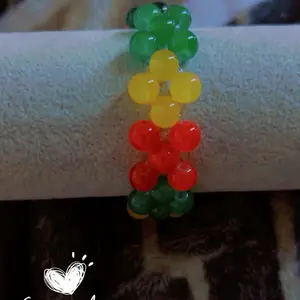 Jones Jewelry Colorful Beaded Bracelet with Green Yellow and Red Beads for Stylish Accessory