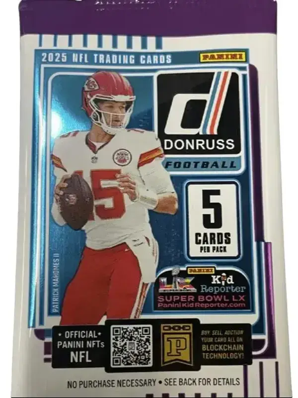 1 PACK Donruss 2025 Football Panini -  Includes Chase Cards & Downtowns, Official NFLPA Trading Cards, Autographs & Sets