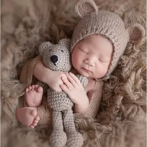 Newborn Photography Props Bear Hat Baby Photoshoots Outfits Photo Posing Crochet Bear Doll Knit Accessories