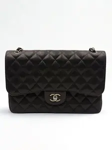 Pre-owned CHANEL Calfskin Shoulder Bags Caviar Classic Double Flap Medium Bag
