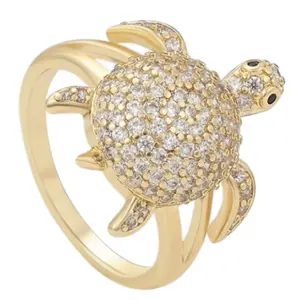 COD1020  Turtle Ring - Gold-Tone Animal Design with Sparkling Details for Animal Lovers Elegant and Versatile Jewelry