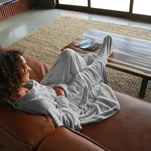 Fleece Wearable Blanket With Sleeve & Foot Pocket