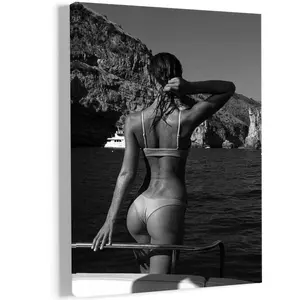 Elegant Bikini Lady Canvas Art Vibrant Decorative Painting Perfect for Home Bedroom Office Ideal Gift Black and White Coastal Scene