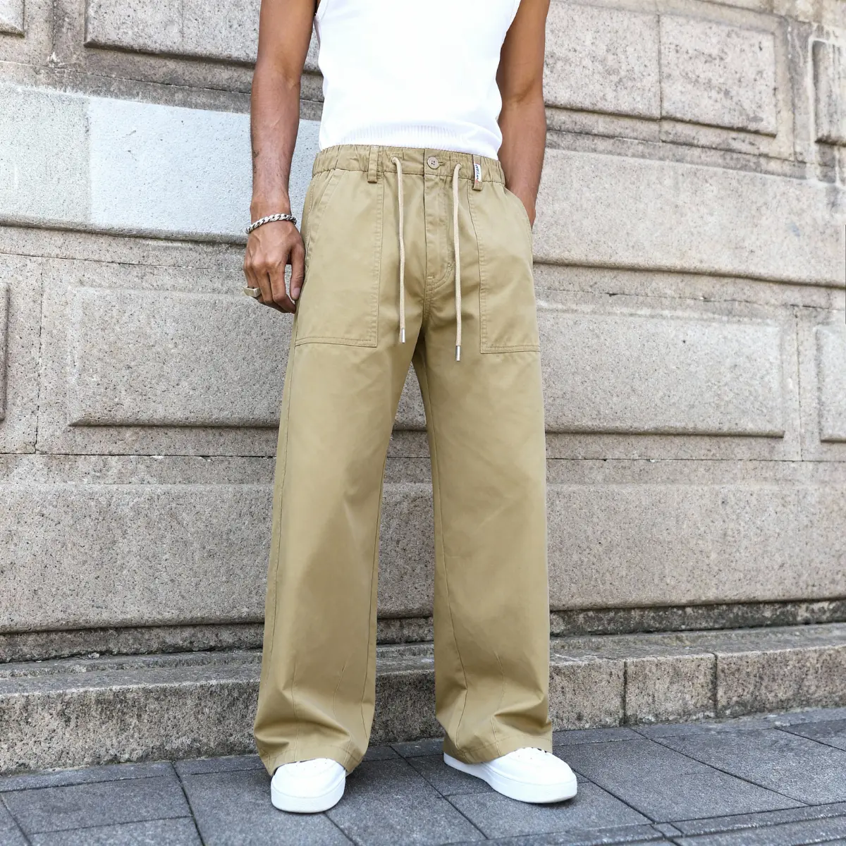 Sleek All-In-One Outfit Set – Timeless Style with Premium Finishing