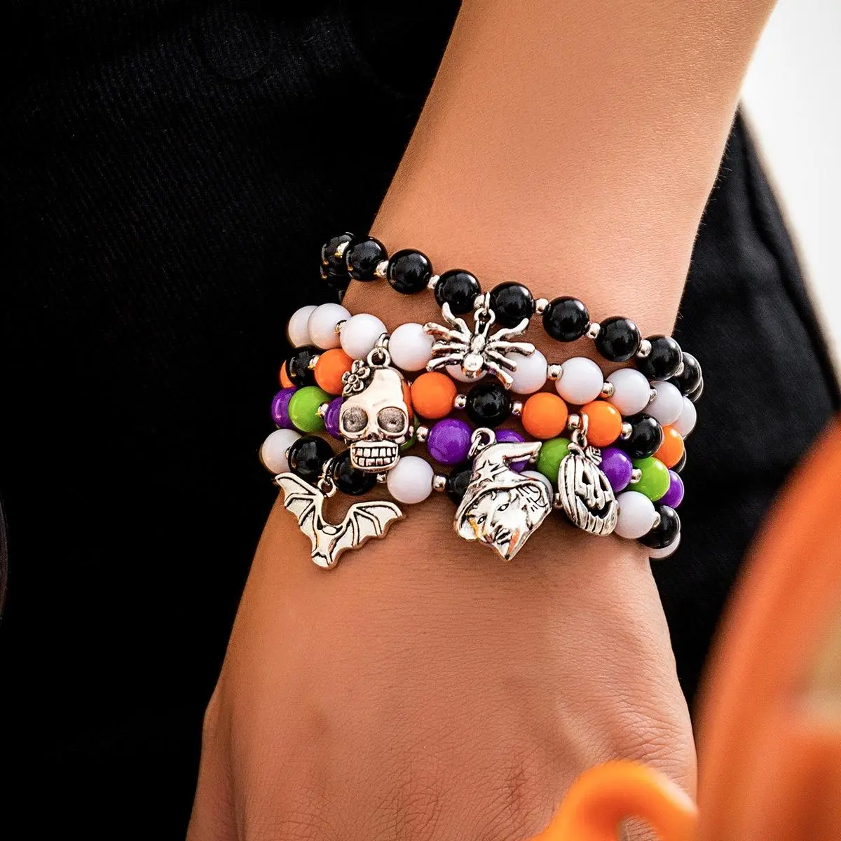 Halloween New Skull Pumpkin Bracelet Suit for Women Dark Style Zinc Alloy Insect Geometric Design Mixed Colors 4379-5296 Halloween New Skull Pumpkin Bracelet Suit for Women Dark Style Zinc Alloy Insect Geometric Design Mixed Colors 4379-5296