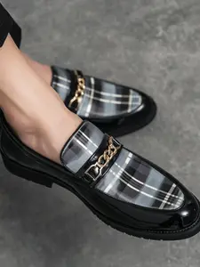 Men's Fashion Chain Decor Loafers, Vintage Colorblock Business Formal Shoes, Gentleman Style Casual Dress Shoes, Fashionable Loafers