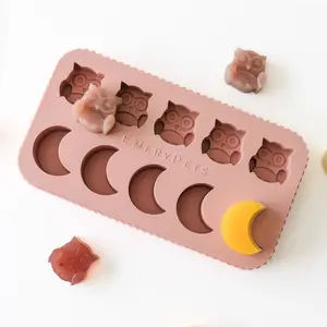 EmeryPets Owl + Moon Mold I Make Frozen, Baked, Gummy Treats, or Make Cute Ice Pops For Yourself! 100% Food Grade Silicone Ice Mold Kitchen Mold