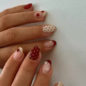 24pcs Short Oval French Nails, Glossy Finish, Star and Polka Dot Design, Perfect for Women and Girls, Daily Use and Parties