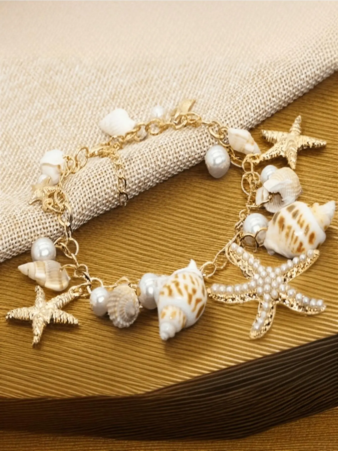 Faux Pearl & Shell Decorated Bracelet, Fashionable Jewelry for Women & Girls, Trendy All-match & Exquisite Jewelry for Birthday Gift